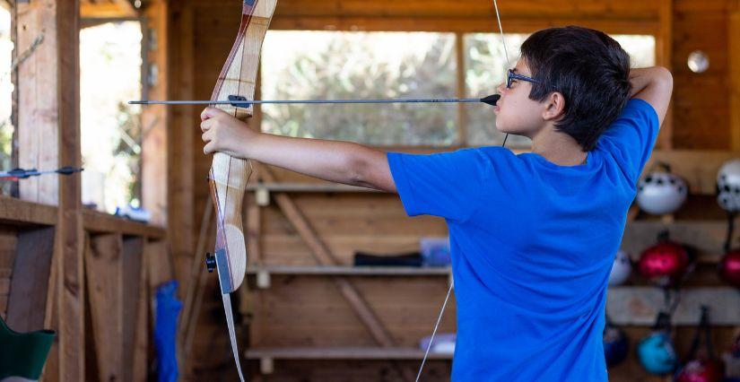 Initiation tir à l'arc à Lyon : activité outdoor et indoor en famille au Grand Parc