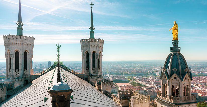 Visiter la Basilique de Fourvière en famille : balades sur les toits et ateliers ludiques - Lyon 5e