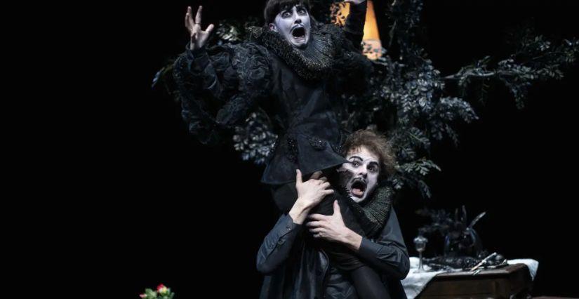 Spectacle en famille à Lyon "Sous les pieds" dès 10 ans aux Petites Nuits de Fourvière